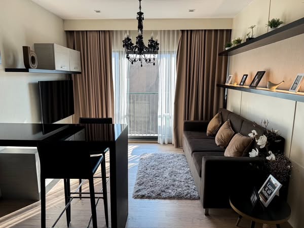 One Bedroom Condo For Rent