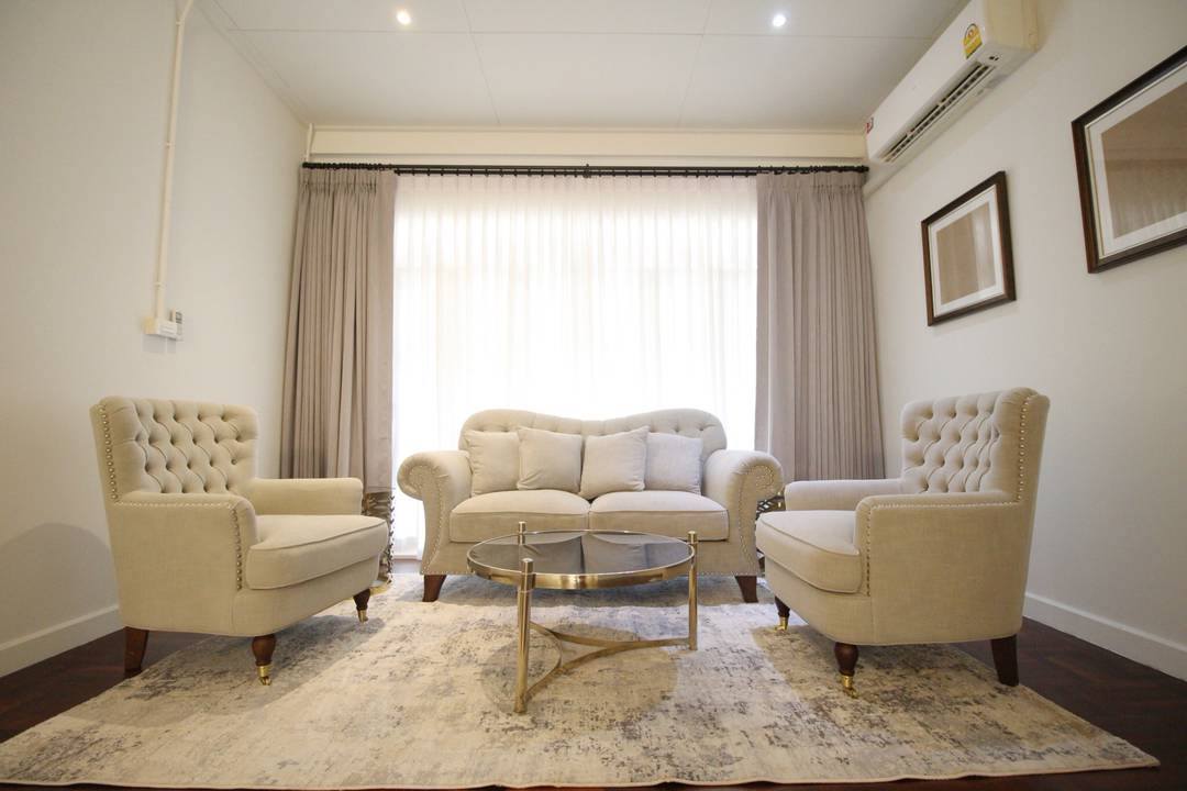 Two Storey Detached House For Rent
