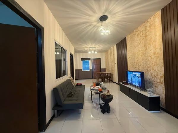Town house For Rent