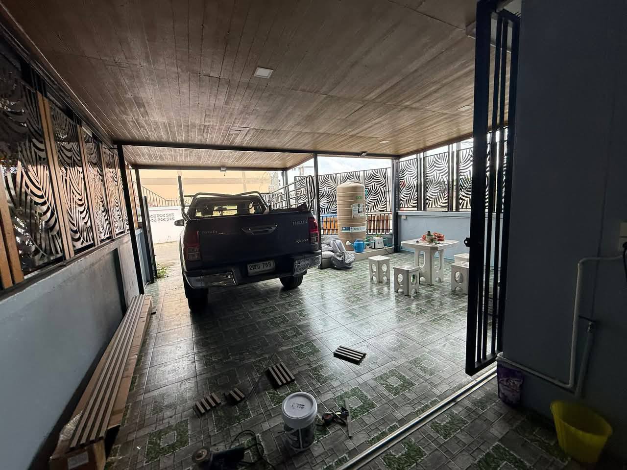 Town house For Rent