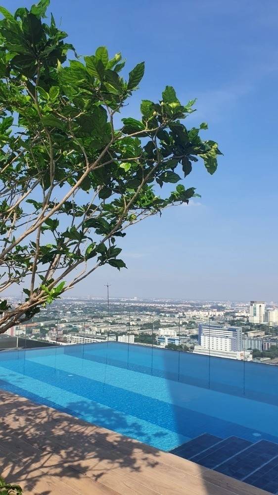 One Bedroom Condo For Rent