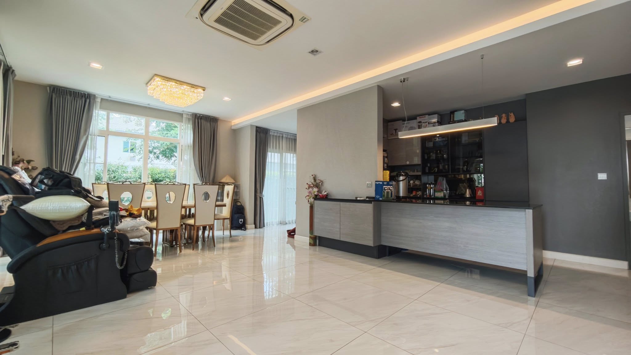 Beautiful Detached House For Sale