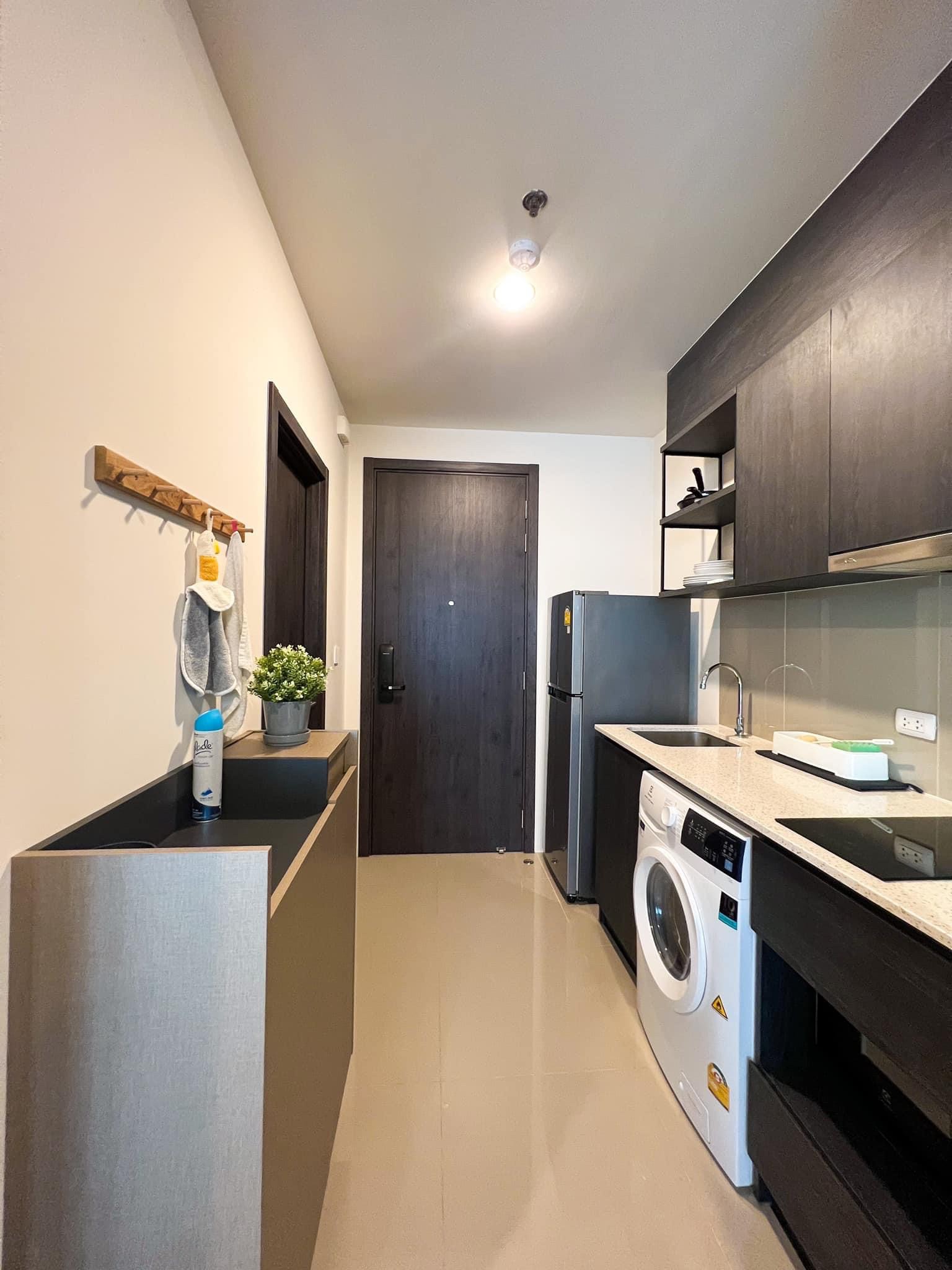 One Bedroom Condo For Rent