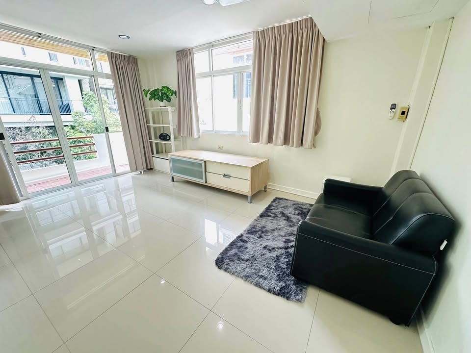 Luxury Detached House For Rent