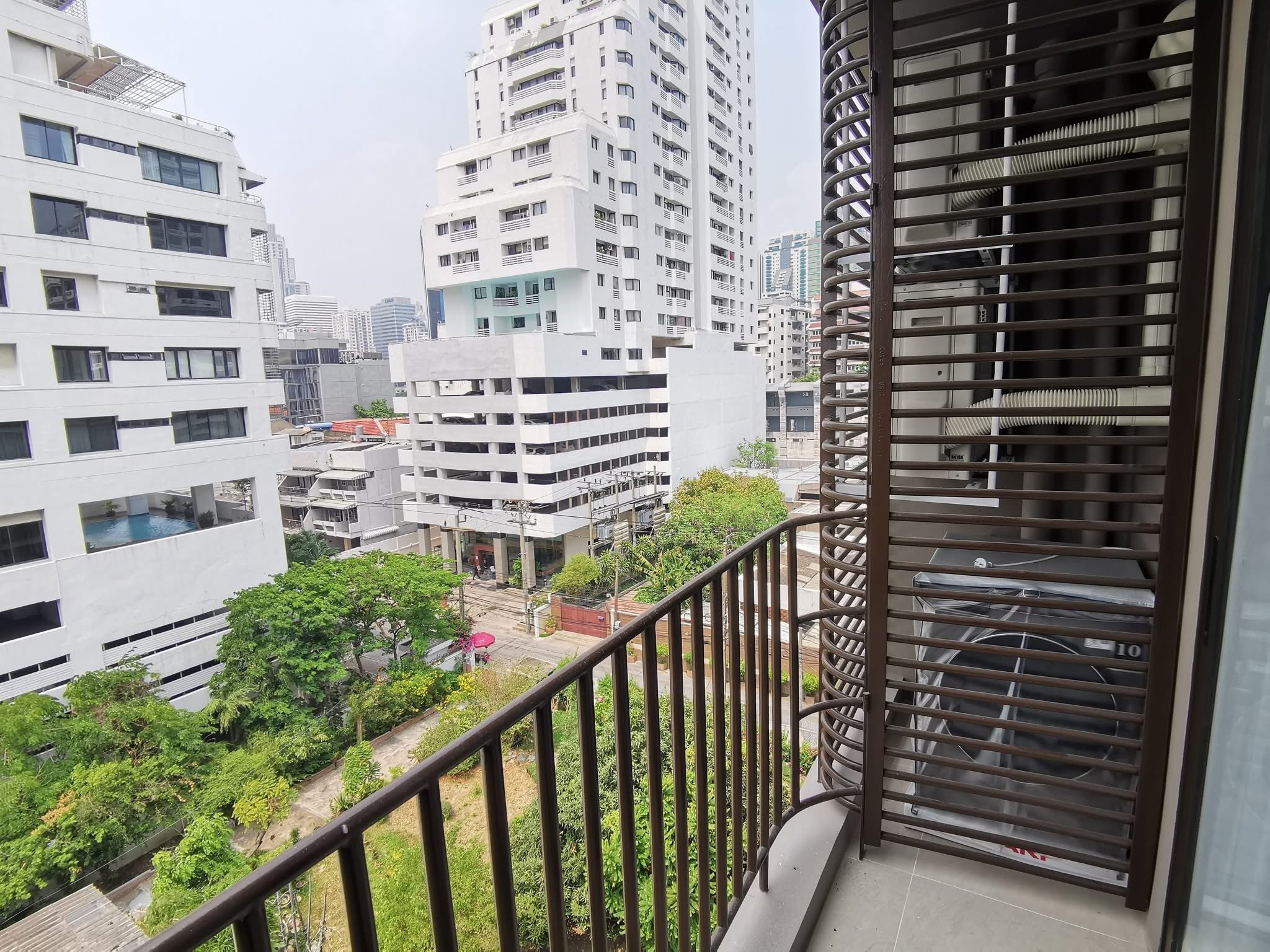 One Bedroom Condo For Rent