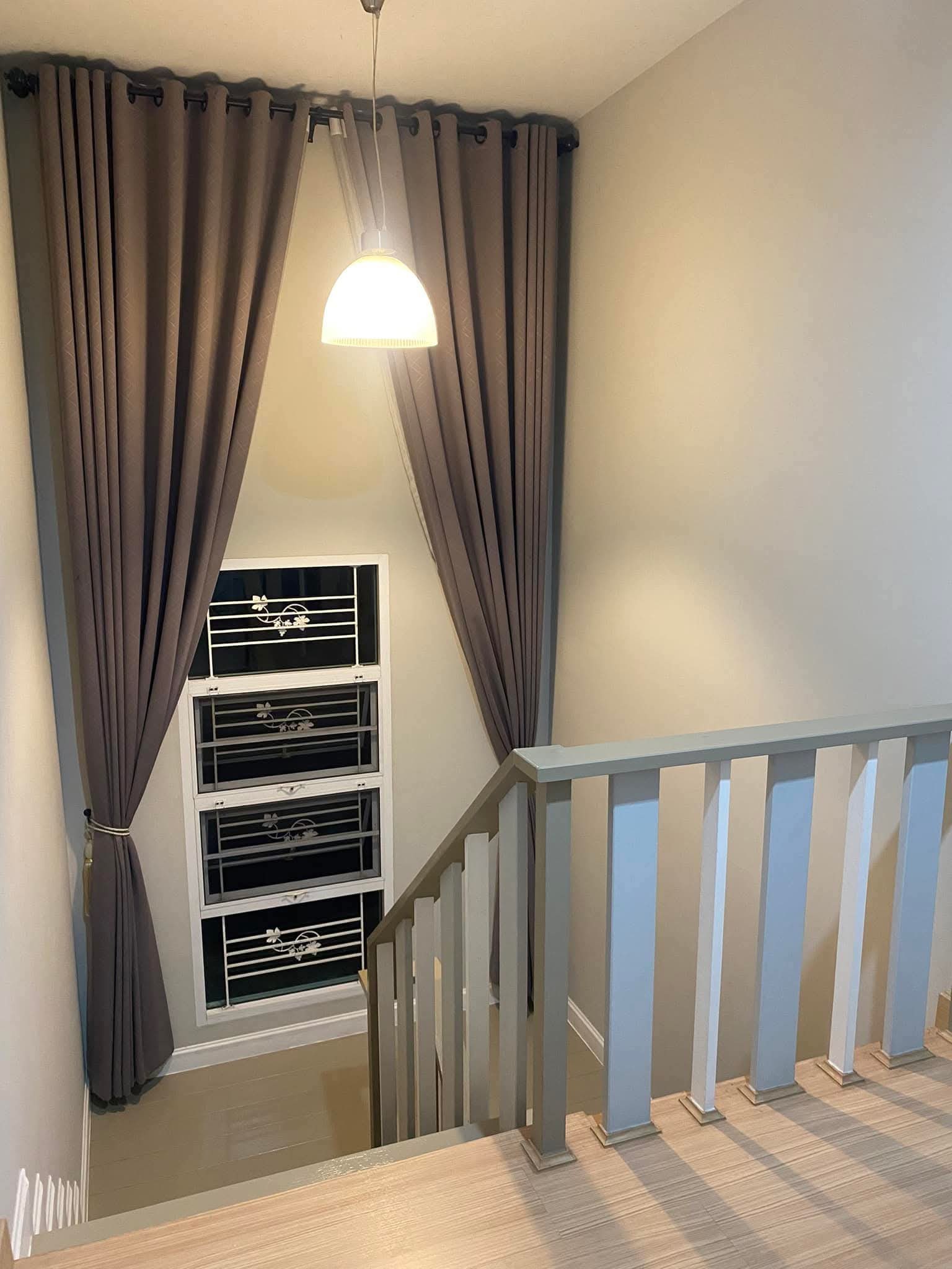 Detached House For Rent