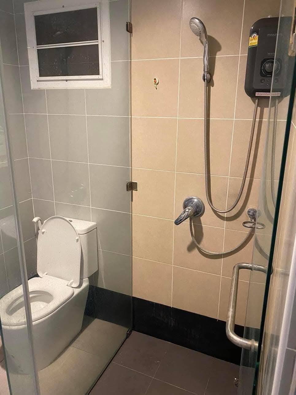 Detached House For Rent