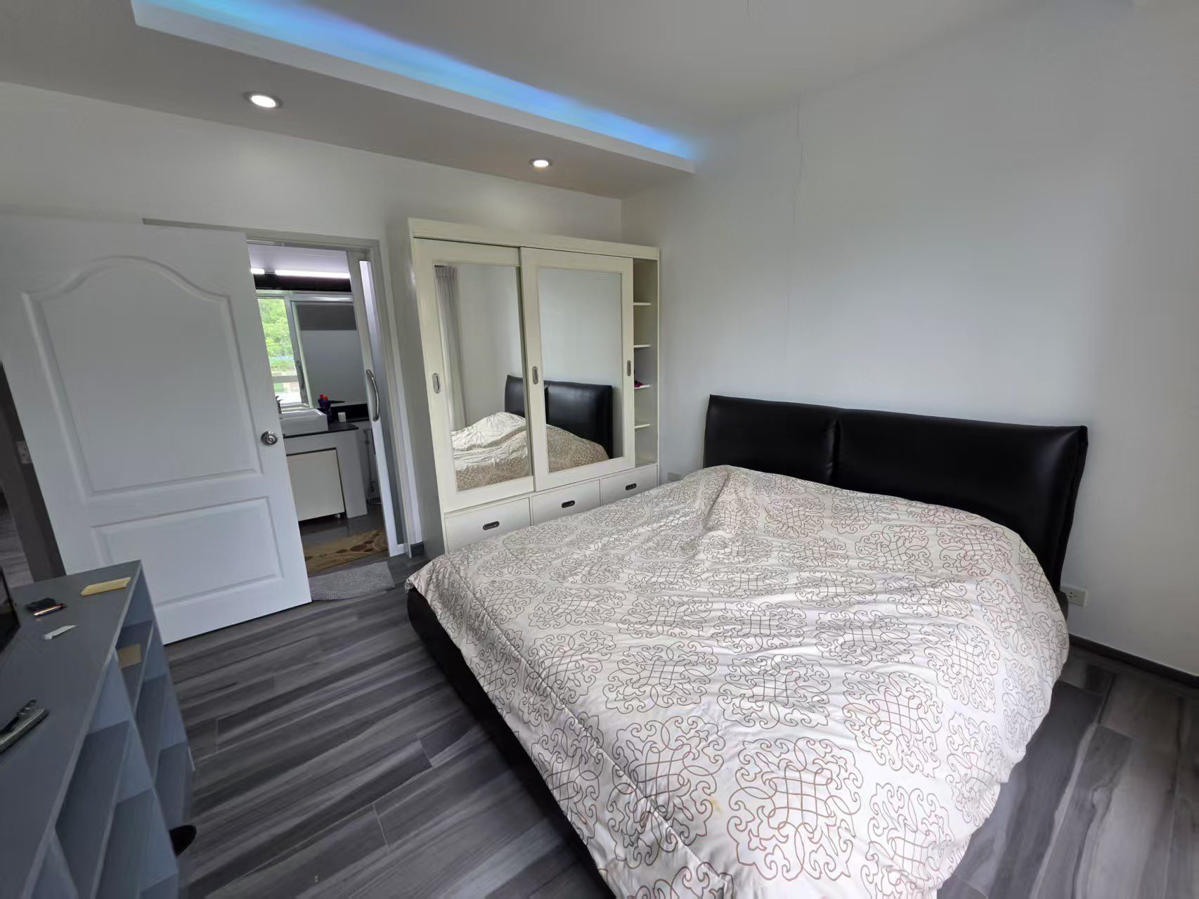 Two Bed Room Apartment For Sale