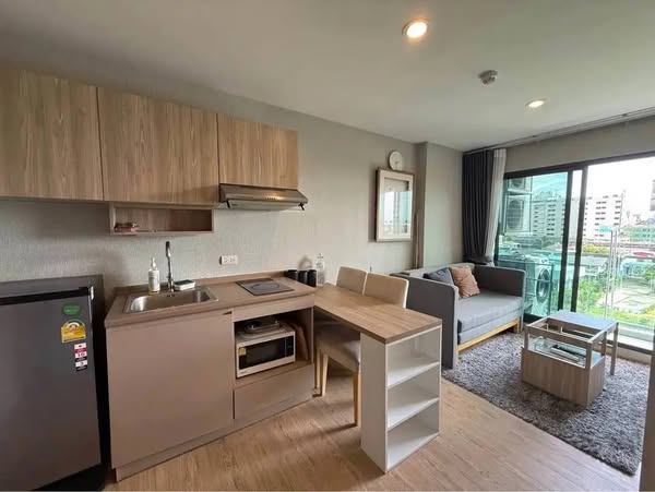 One Bedroom Condo For Rent
