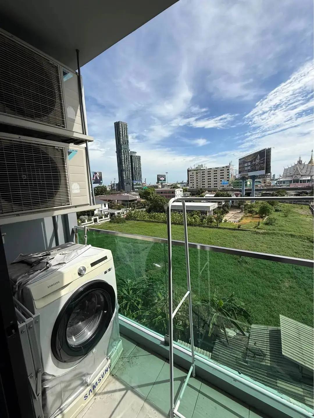 One Bedroom Condo For Rent