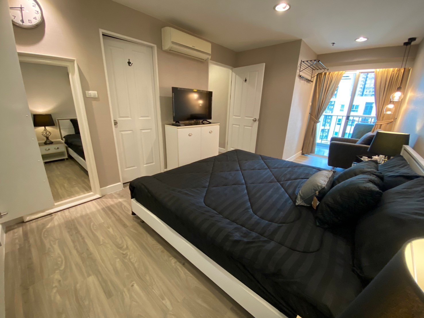 Three Bed Room Apartment For Rent
