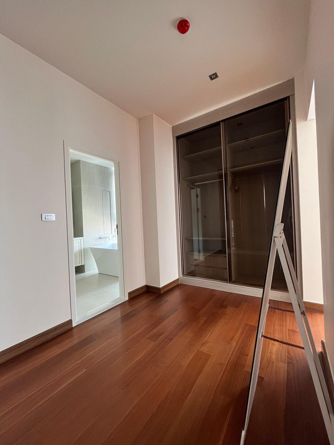 Pent House For Rent