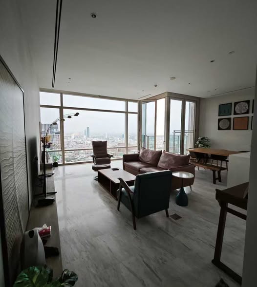 Large Two Bedroom Apartment For Rent