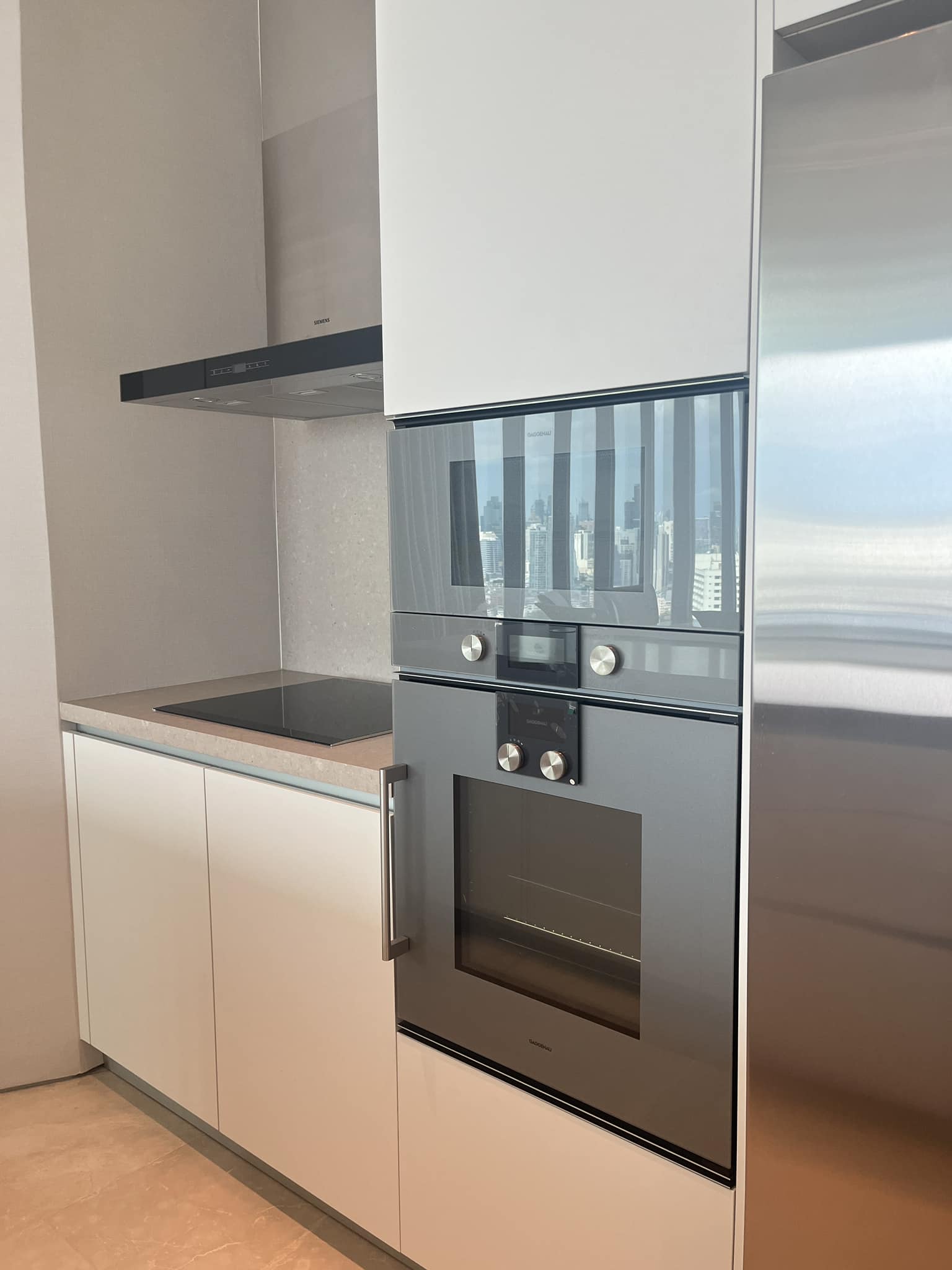 Large Three Bed Room Apartment For Rent