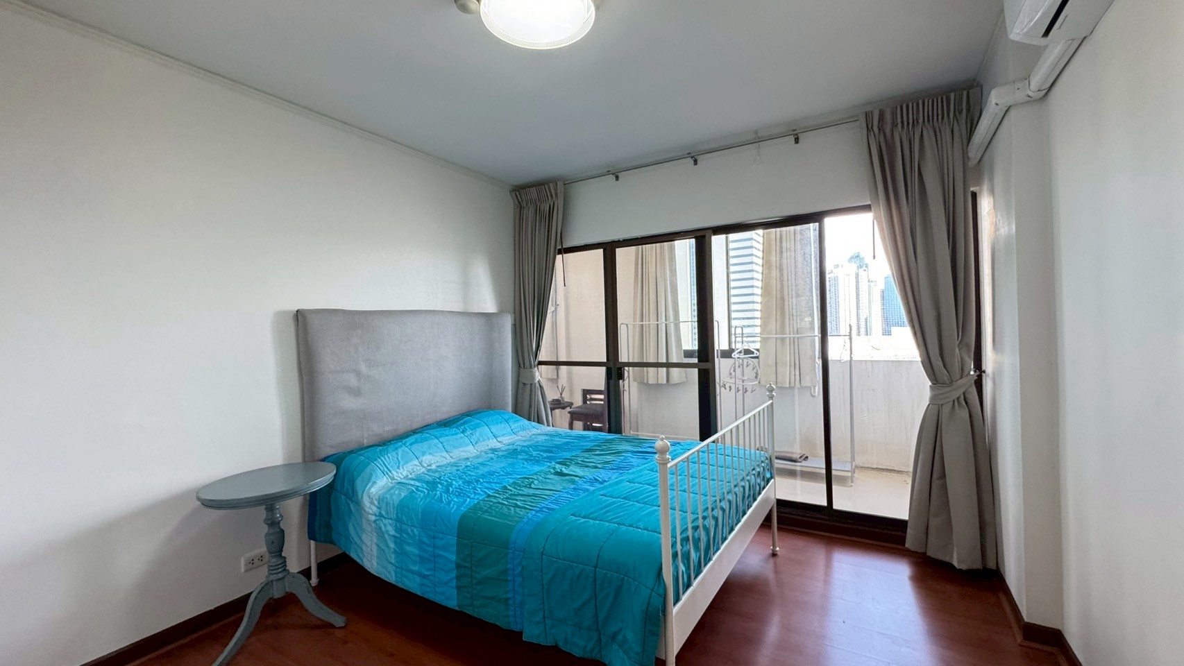Three Bed Room Apartment For Rent