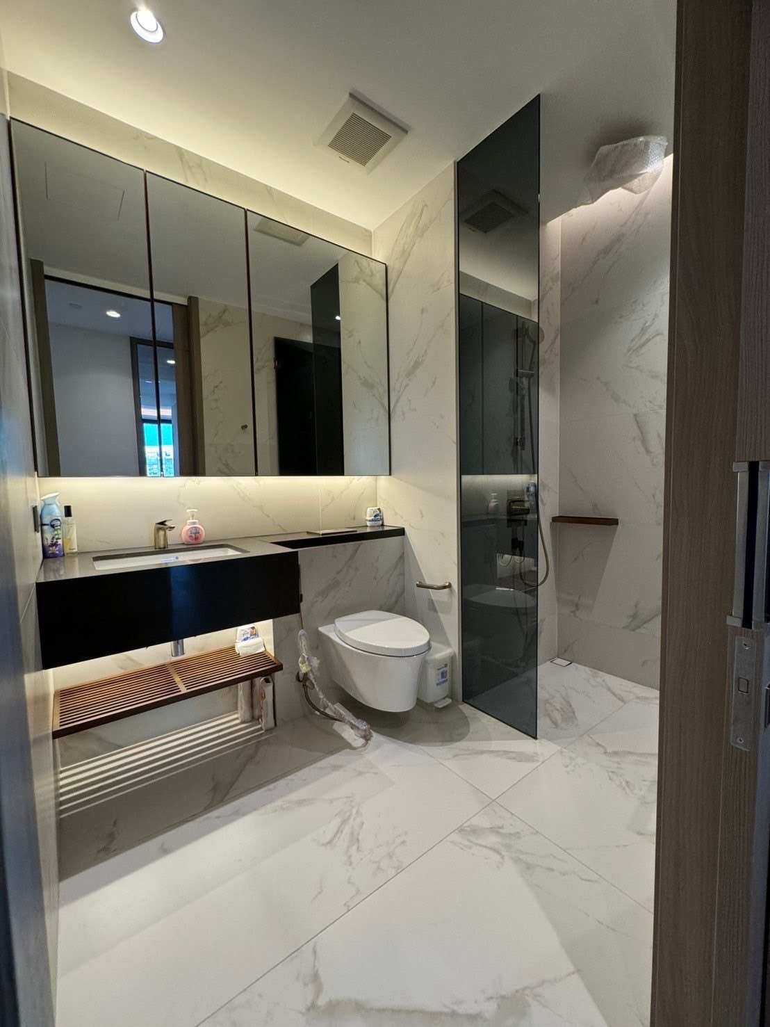 Two Bed Room Apartment For Sale