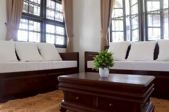 Luxury Detached House For Rent