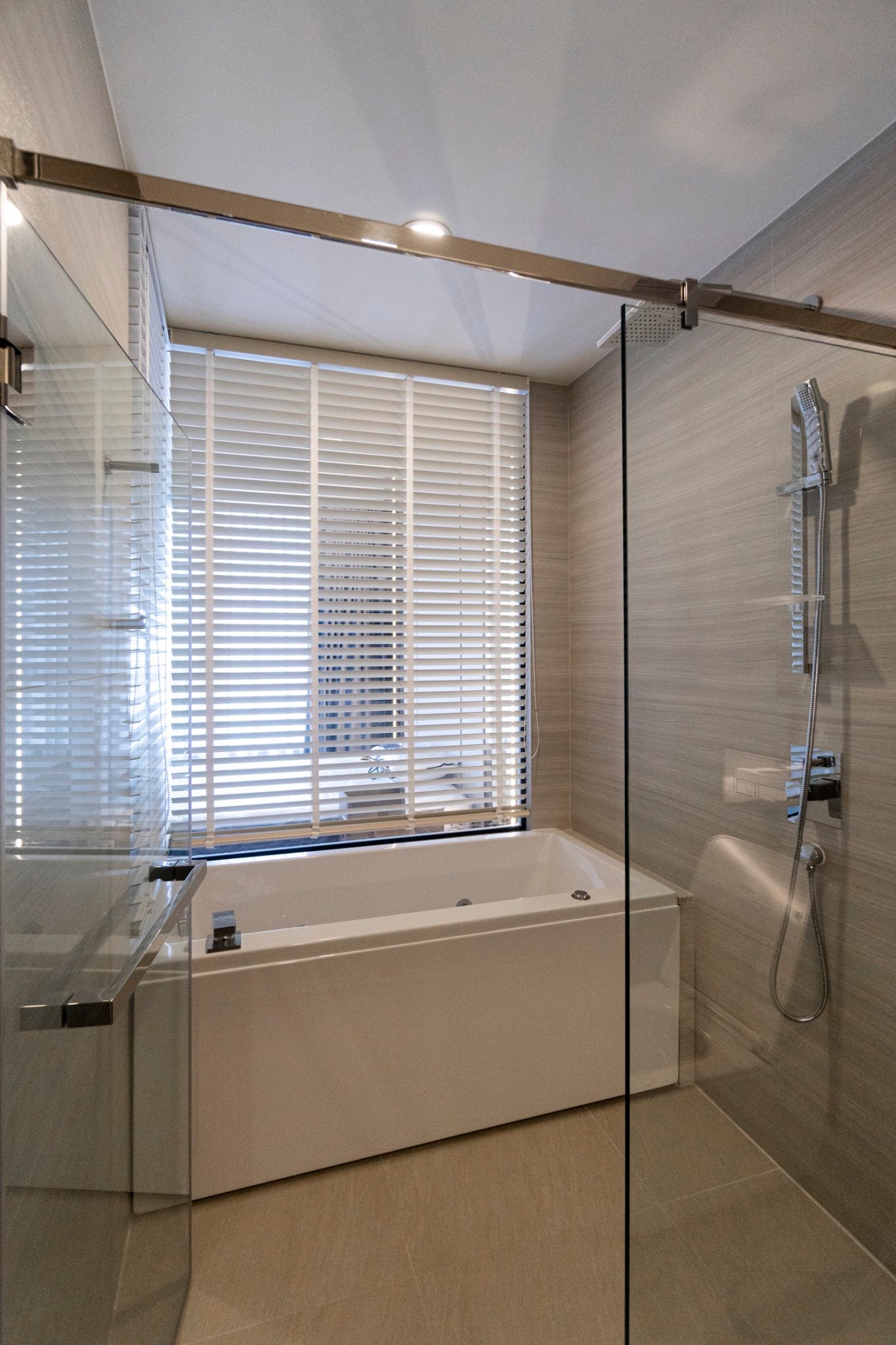 One Bedroom Condo For Rent