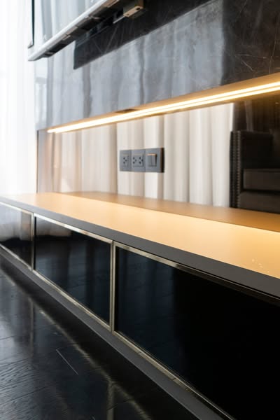 One Bedroom Condo For Rent