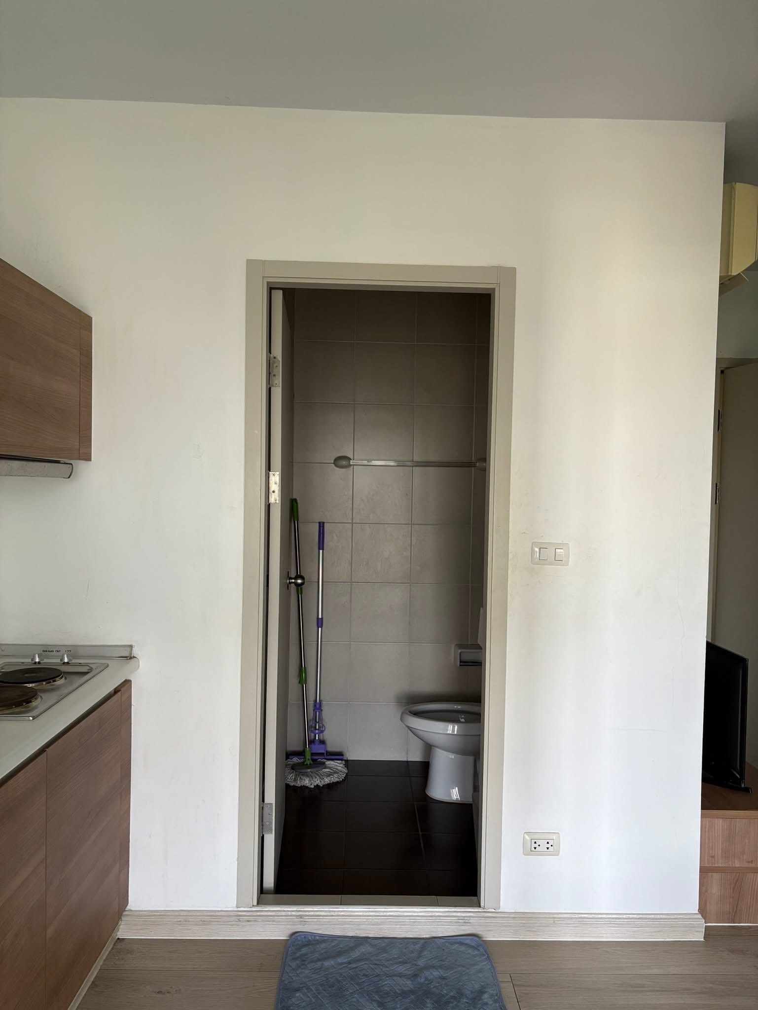 One Bedroom Condo For Rent
