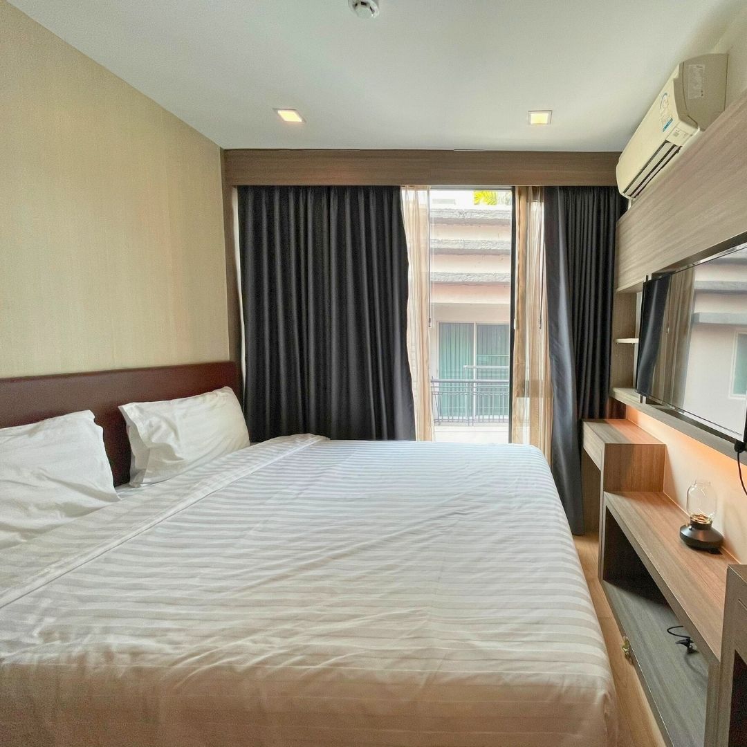 One Bedroom Apartment For Rent