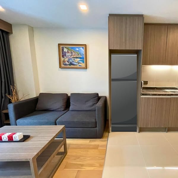 One Bedroom Apartment For Rent