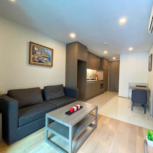 One Bedroom Apartment For Rent