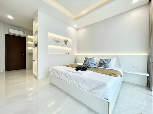 Pool Villa For Sale