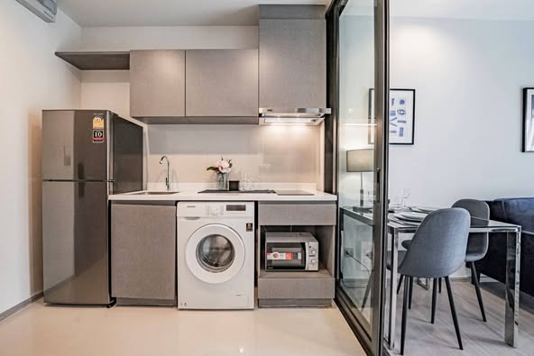One Bedroom Condo For Rent