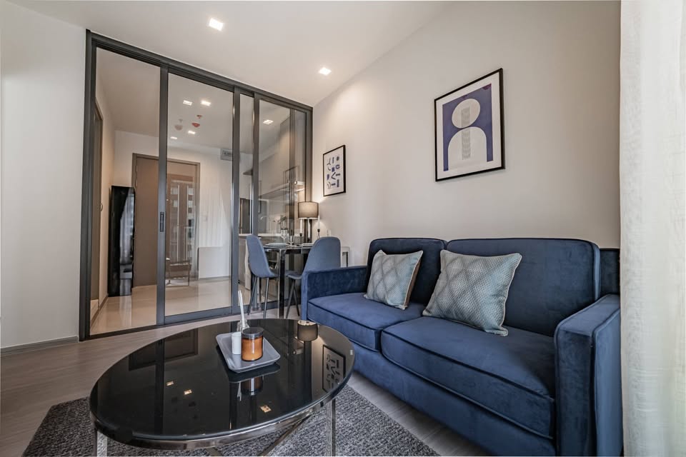 One Bedroom Condo For Rent