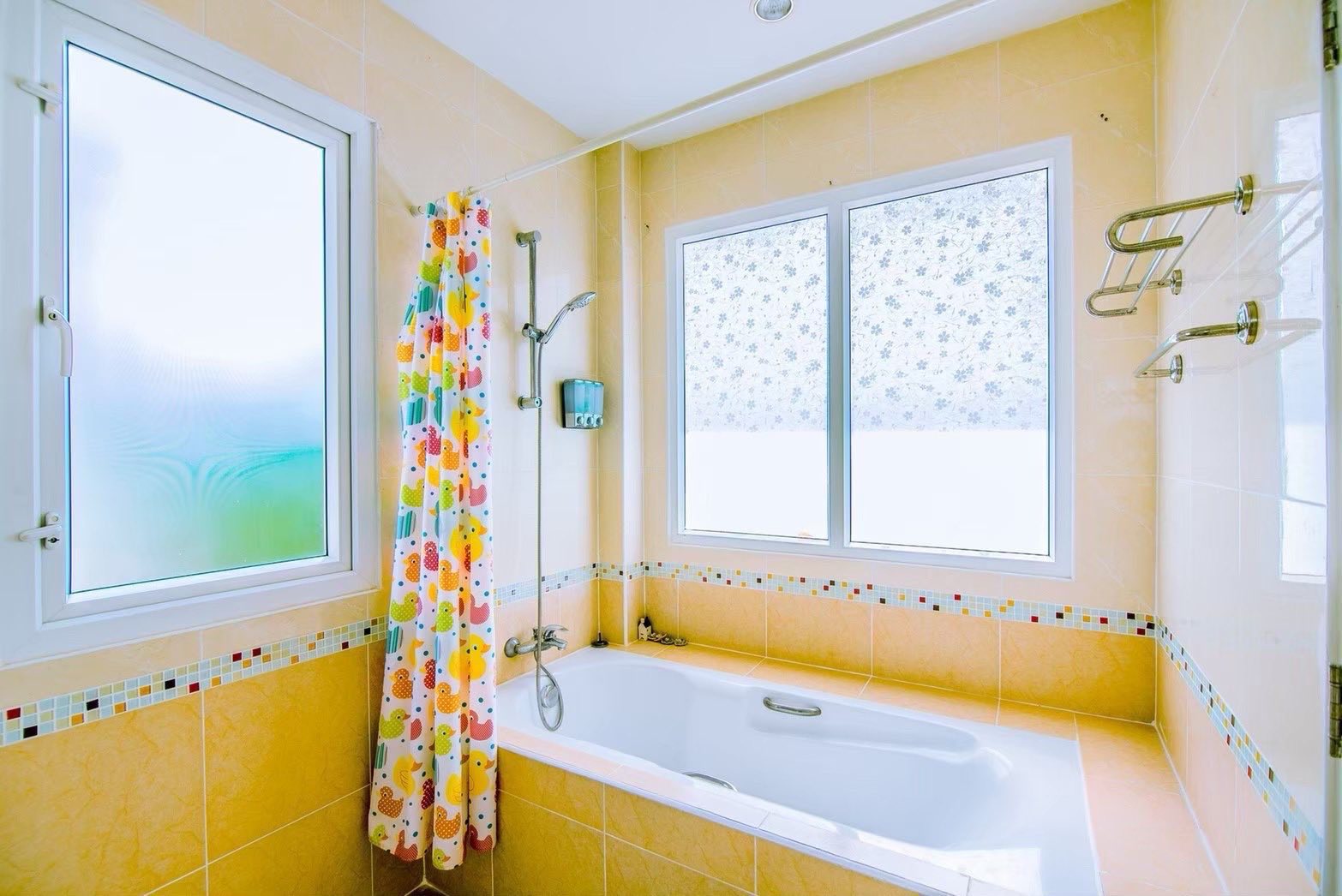 Pool Villa For Rent