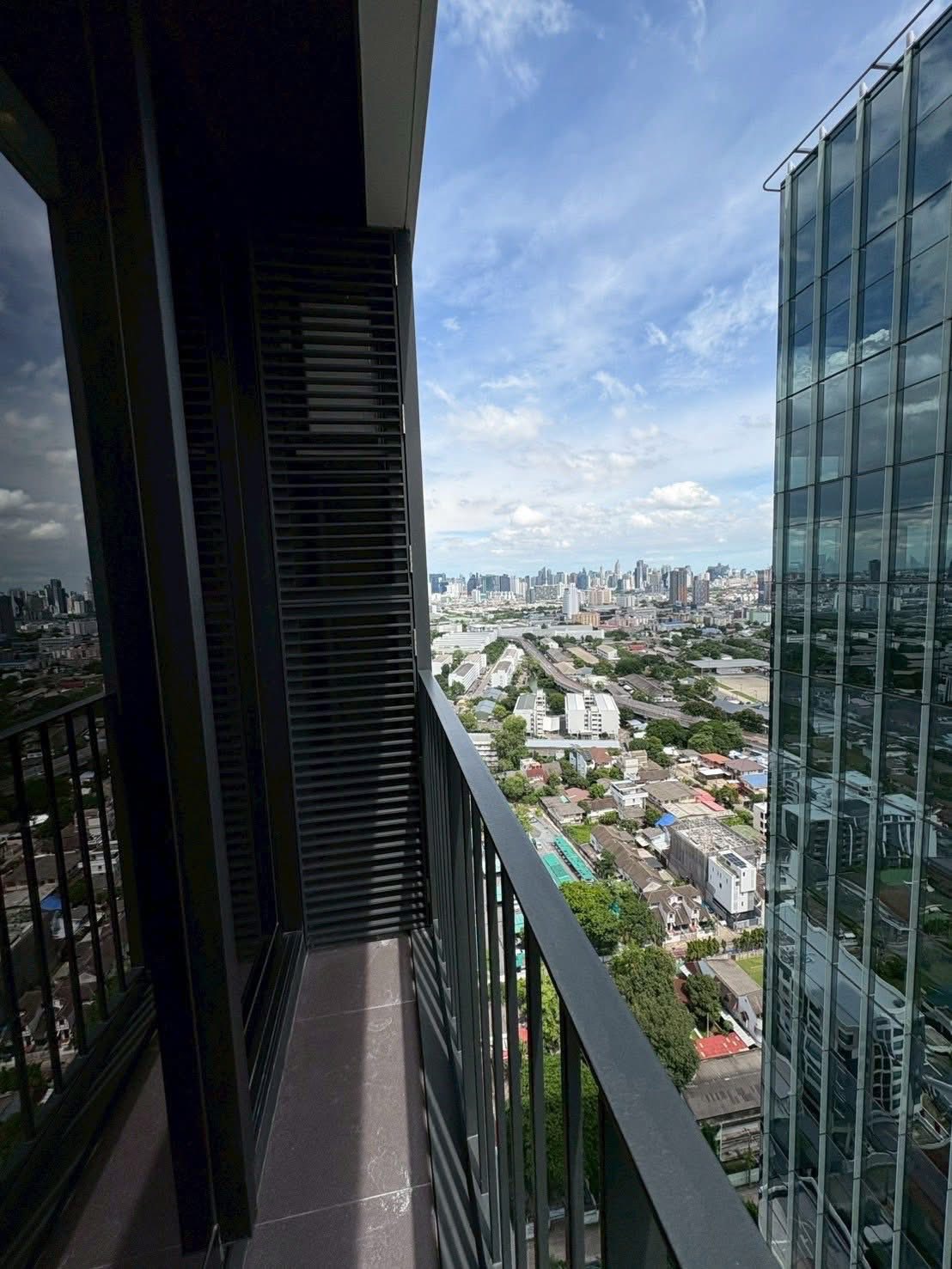 One Bedroom Condo For Rent