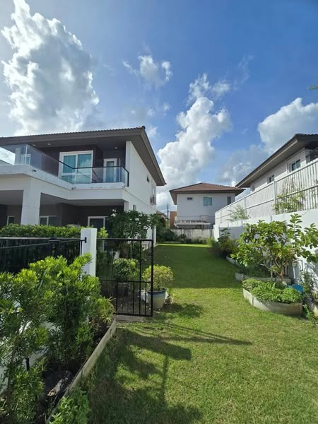 Pool Villa For Rent