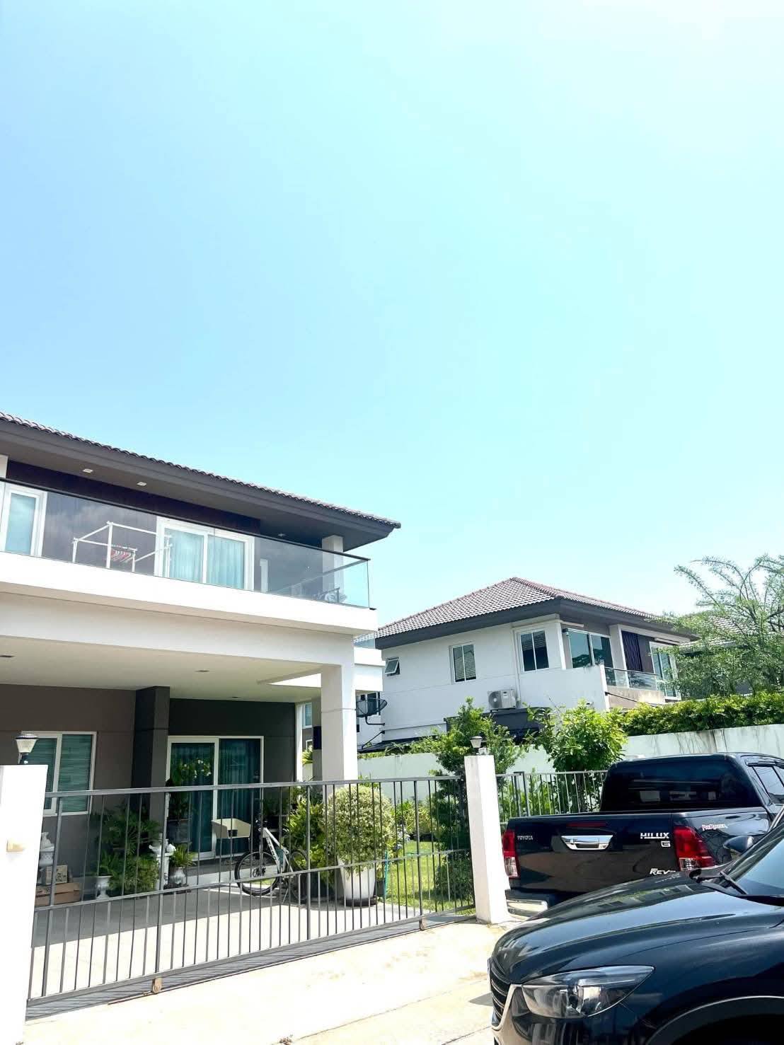 Pool Villa For Rent