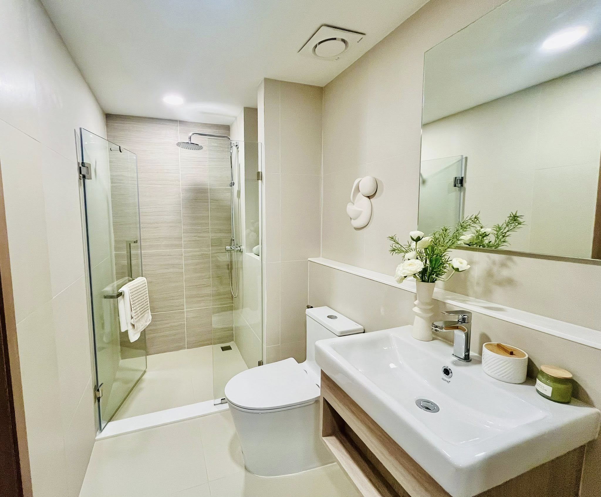 Two Bed Room Apartment For Sale