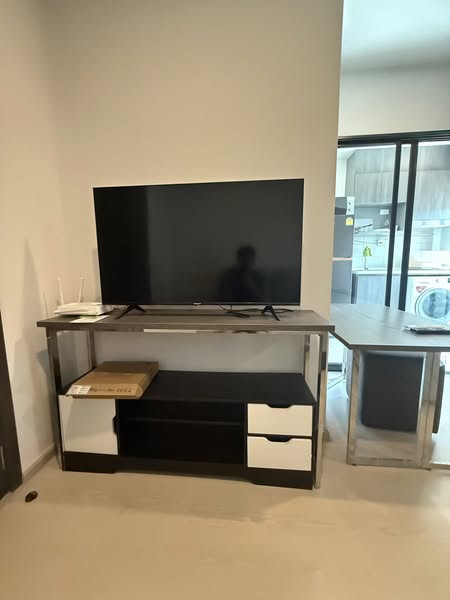 One Bedroom Condo For Rent