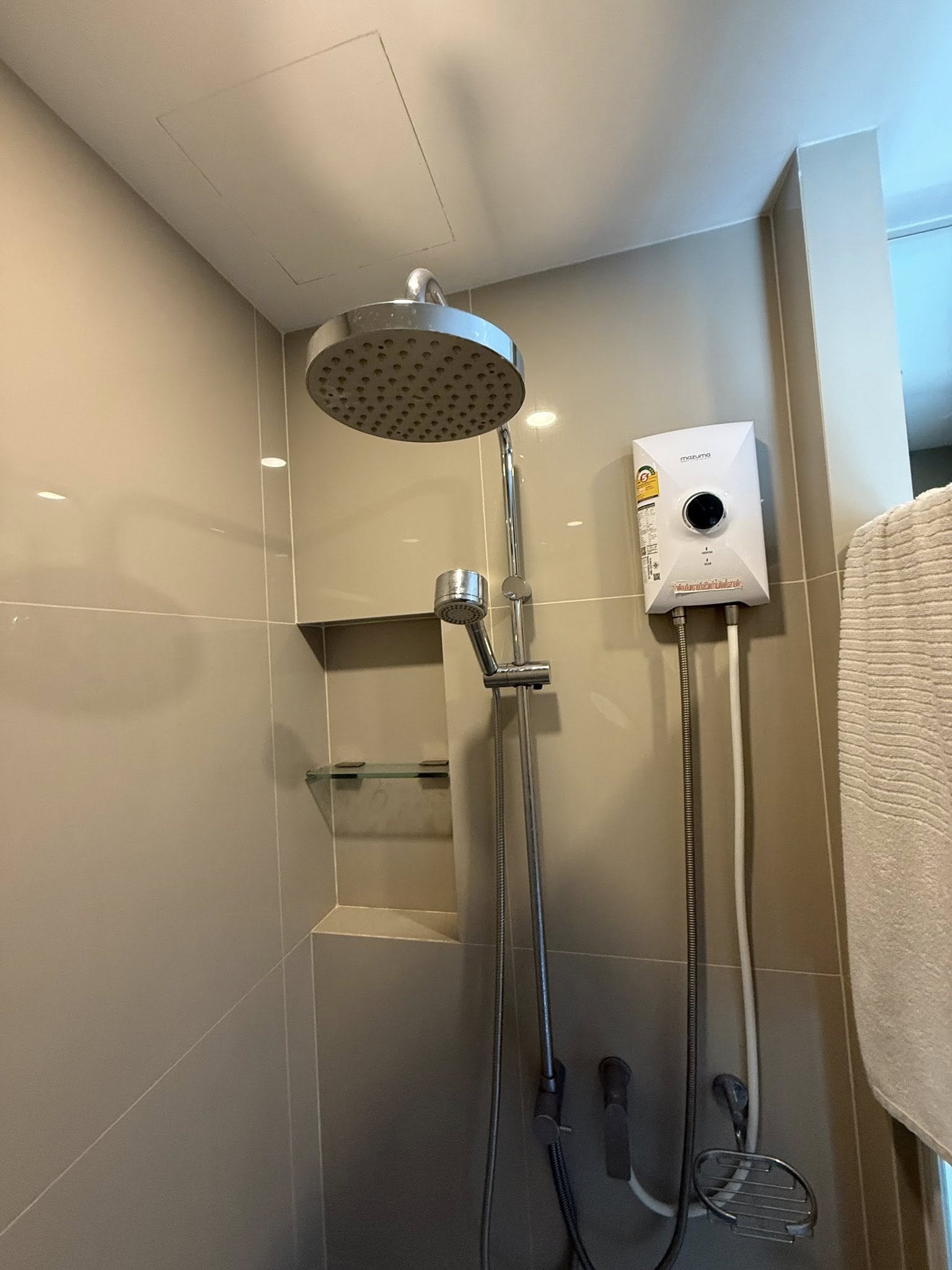 One Bedroom Condo For Rent