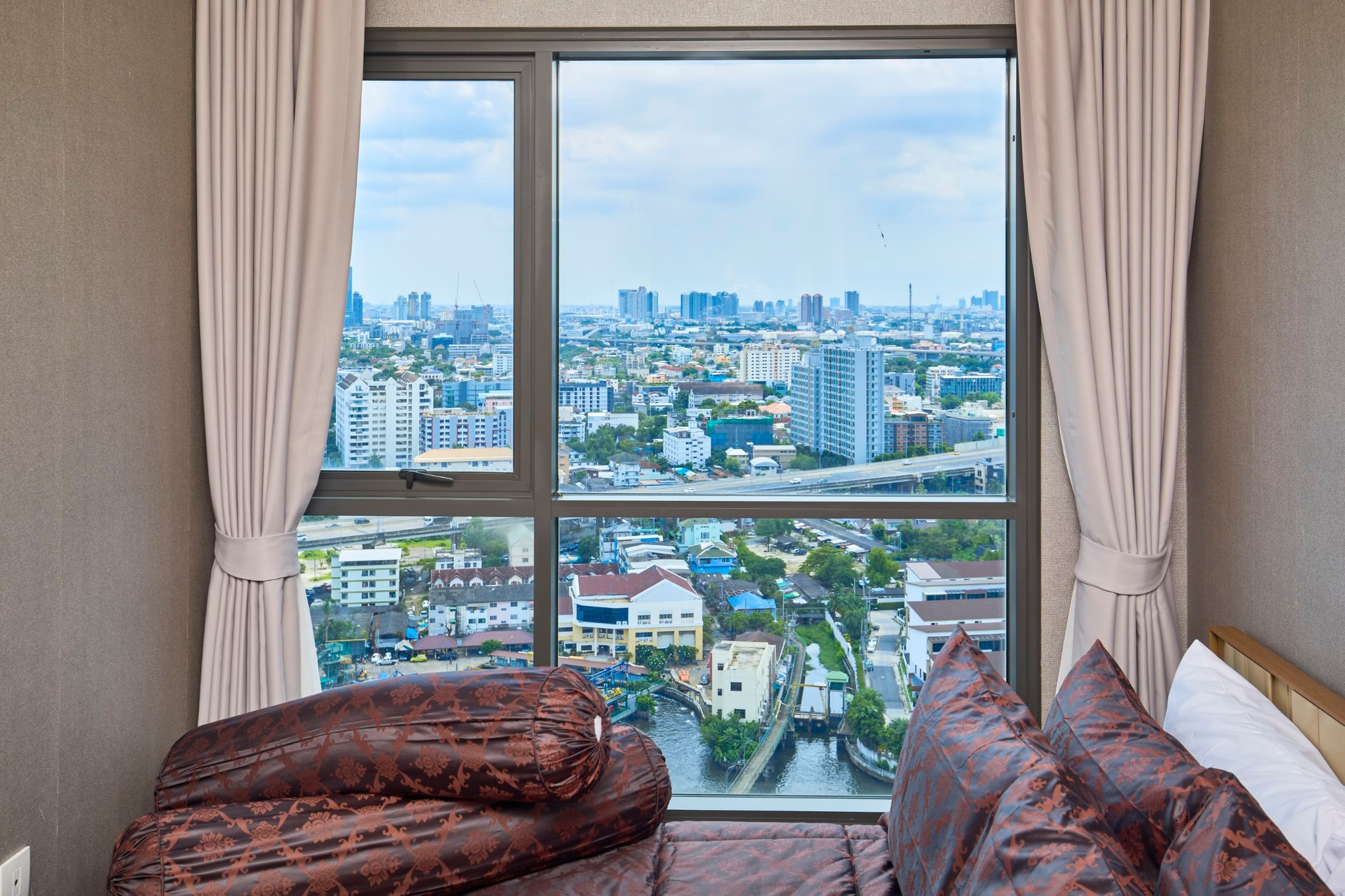 Two Bed Room Apartment For Rent