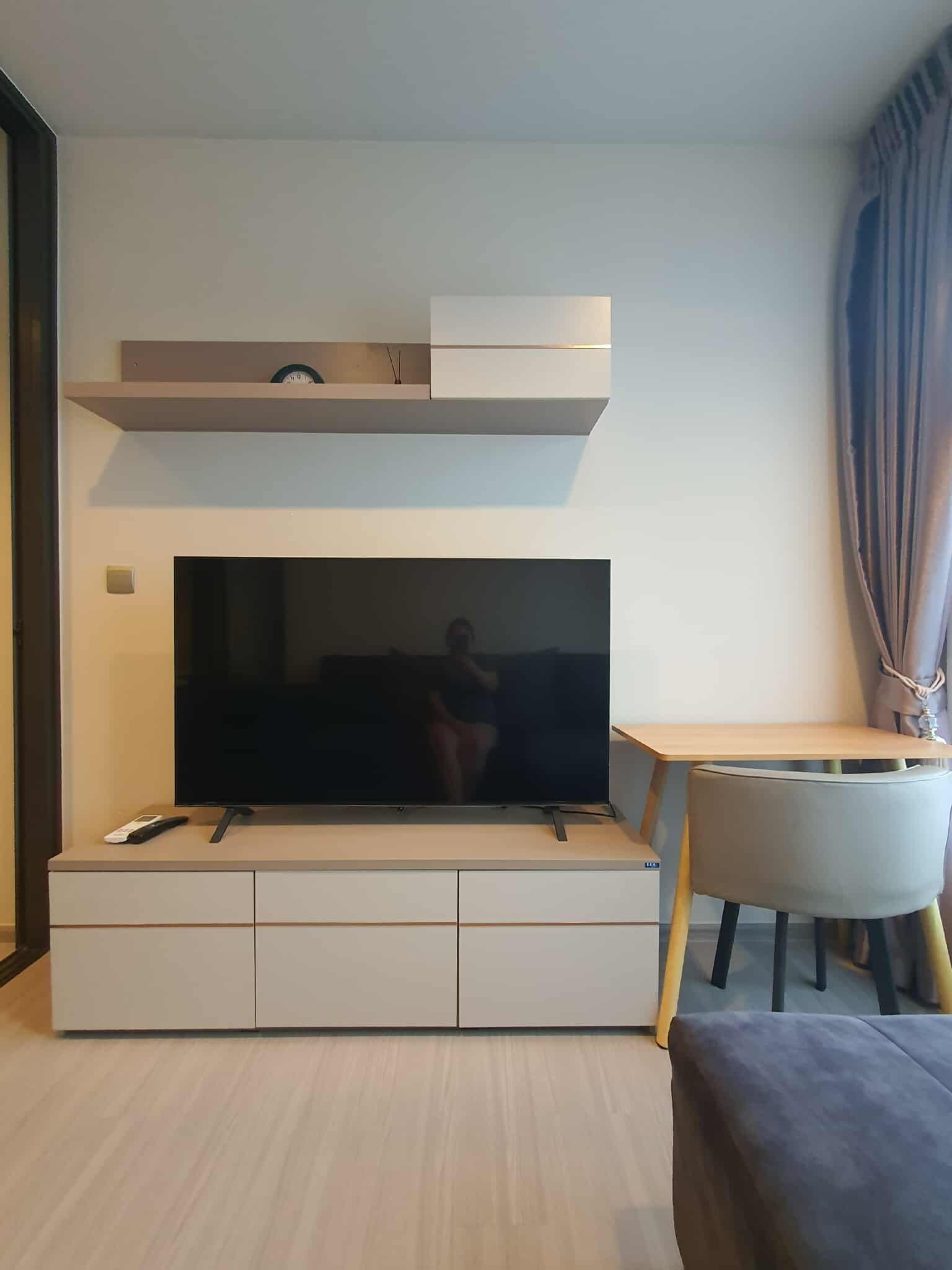 One Bedroom Condo For Rent