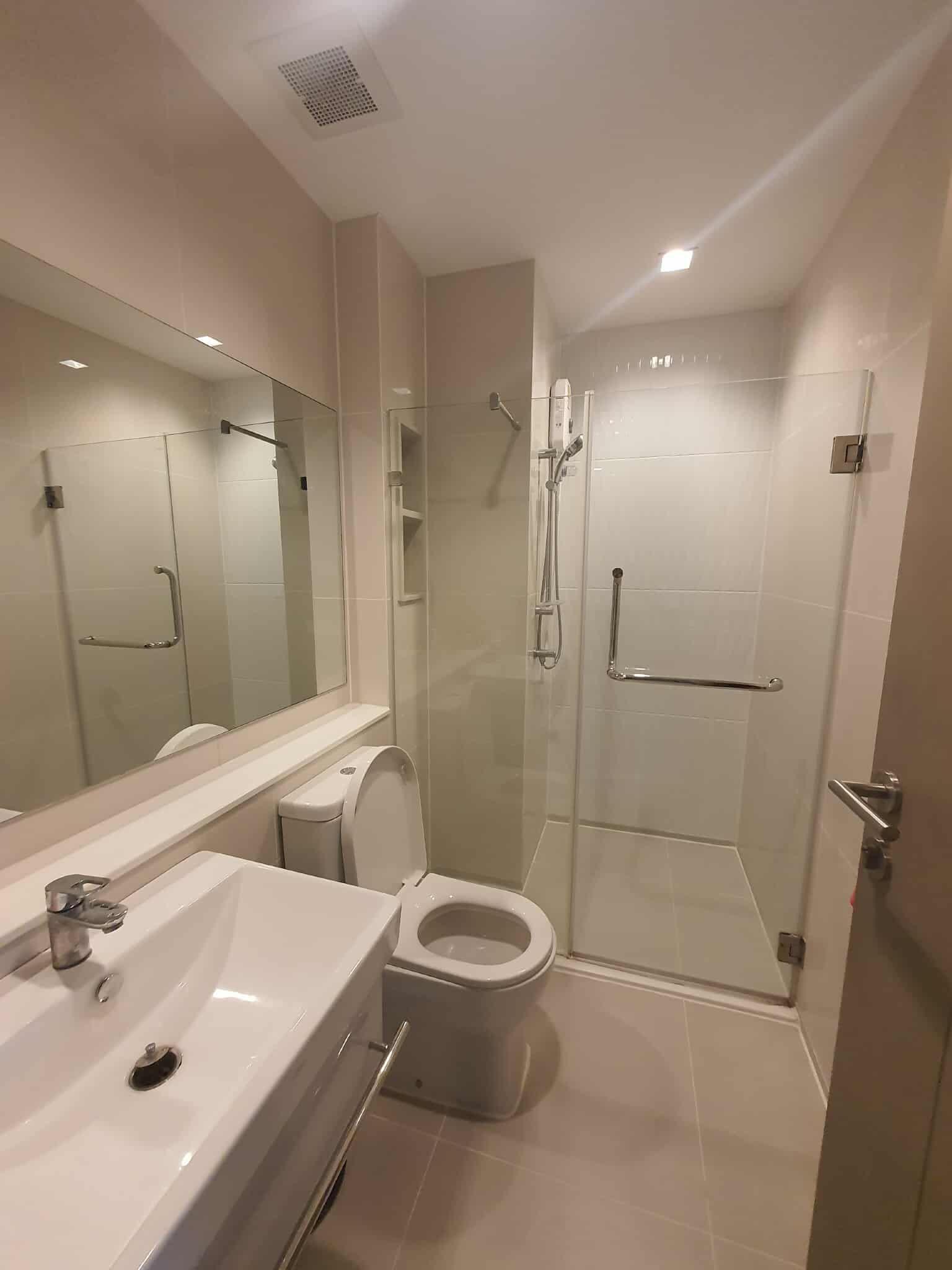 One Bedroom Condo For Rent