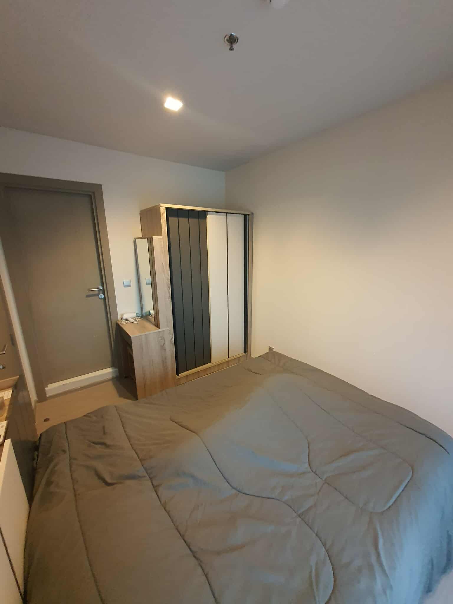 One Bedroom Condo For Rent
