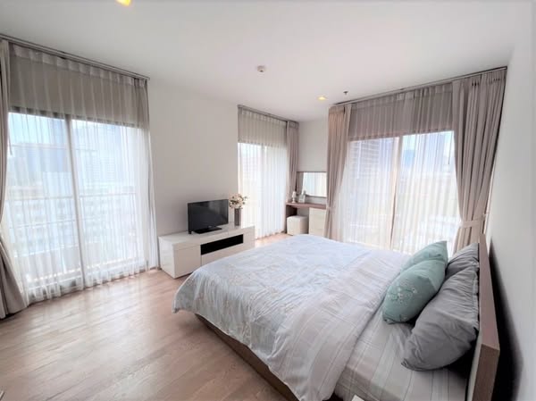 One Bedroom Condo For Rent