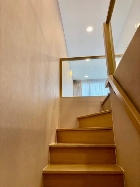 One Bedroom Condo For Rent