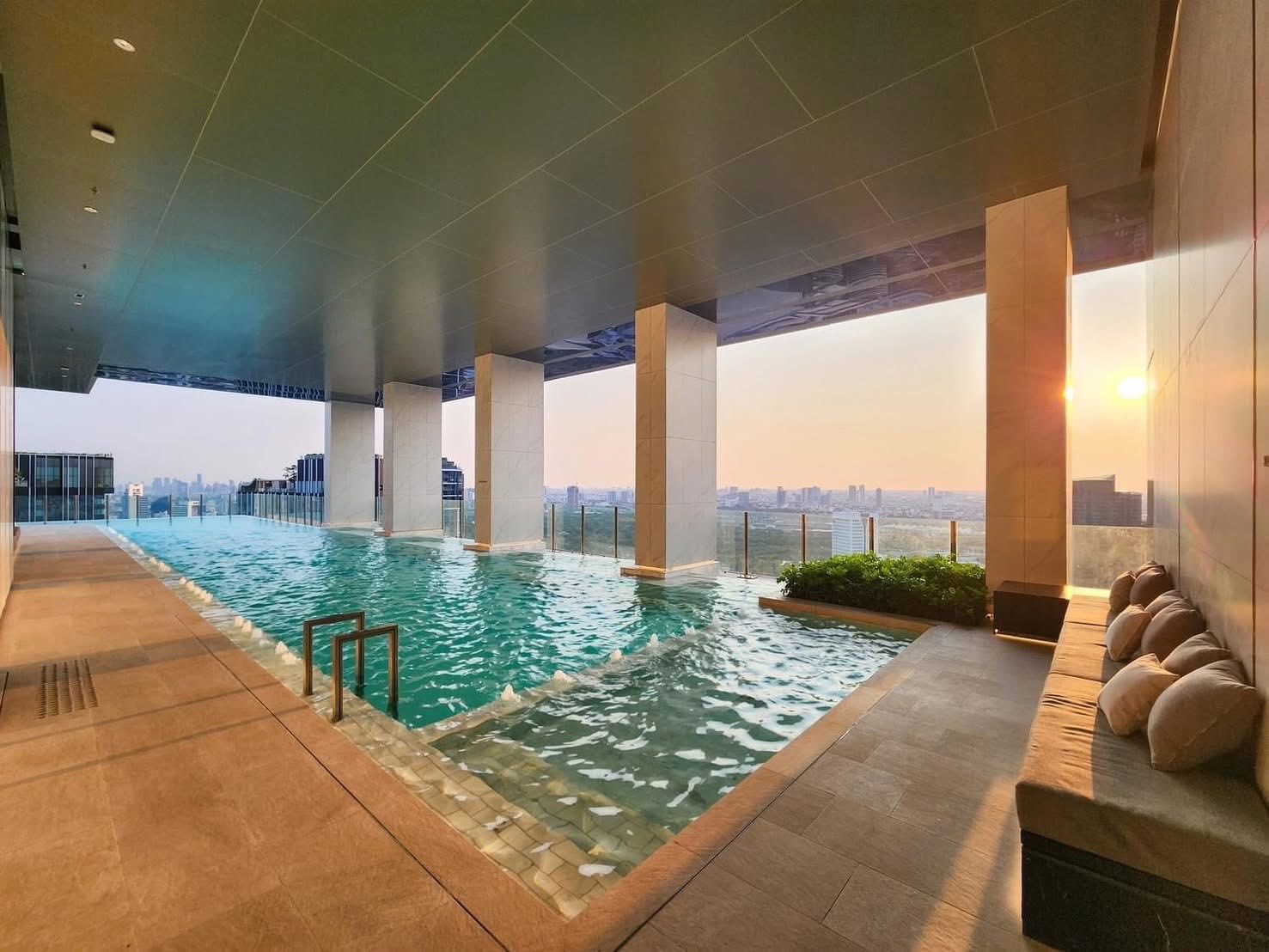 One Bedroom Condo For Rent