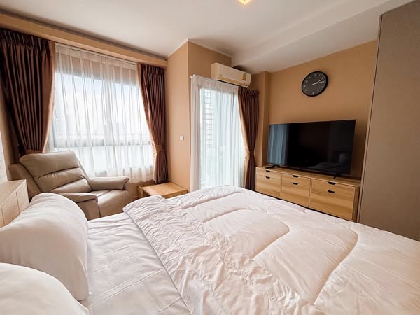 One Bedroom Condo For Rent