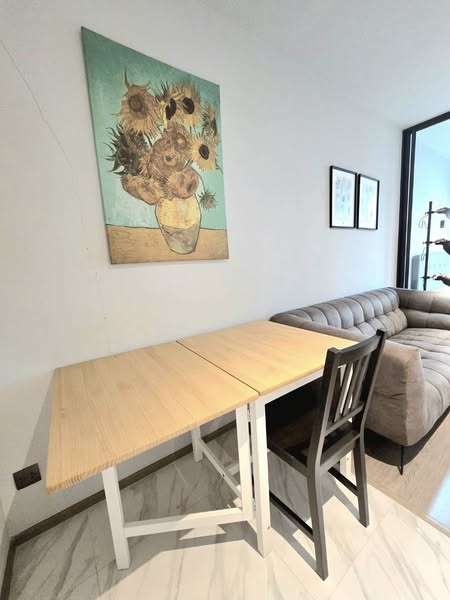 One Bedroom Condo For Rent