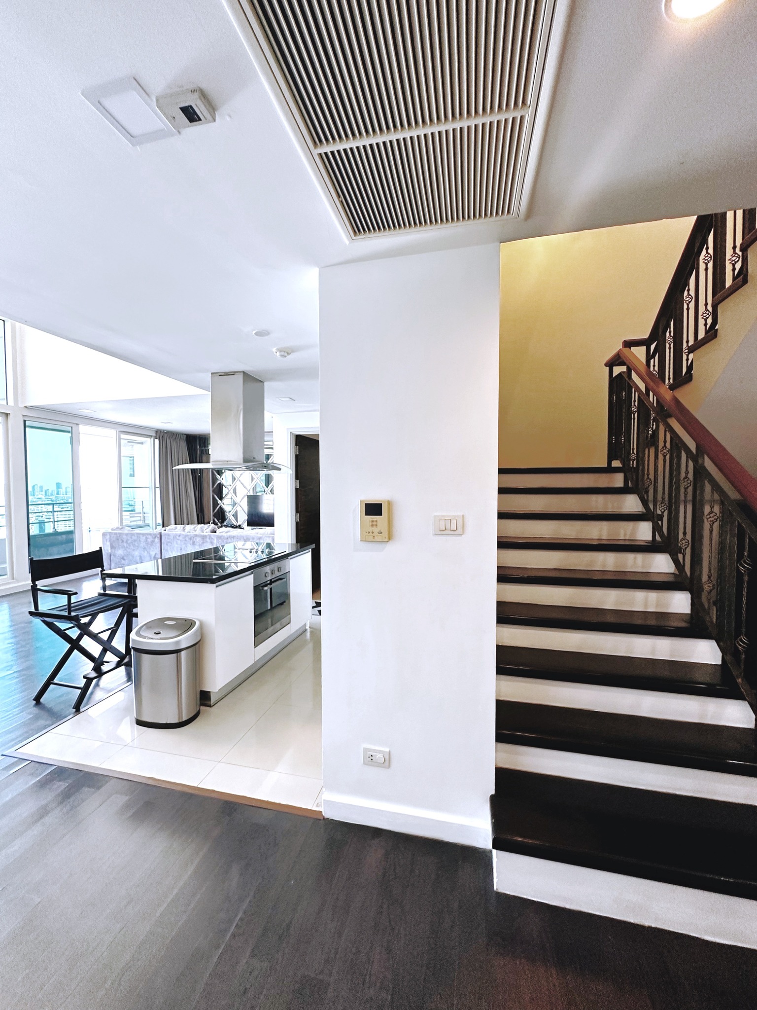 Three Bed Room Apartment For Rent