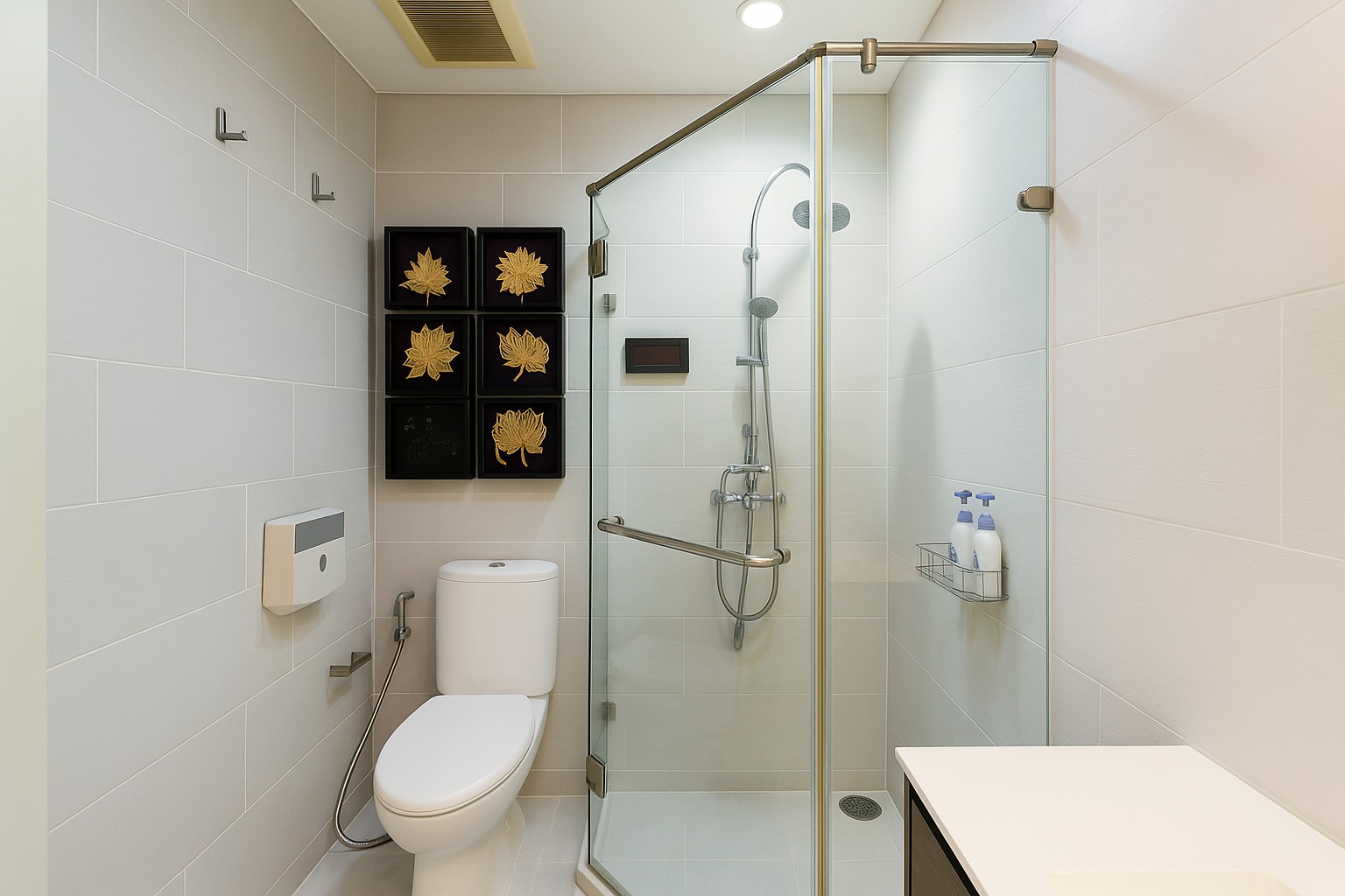 Three Bed Room Apartment For Rent