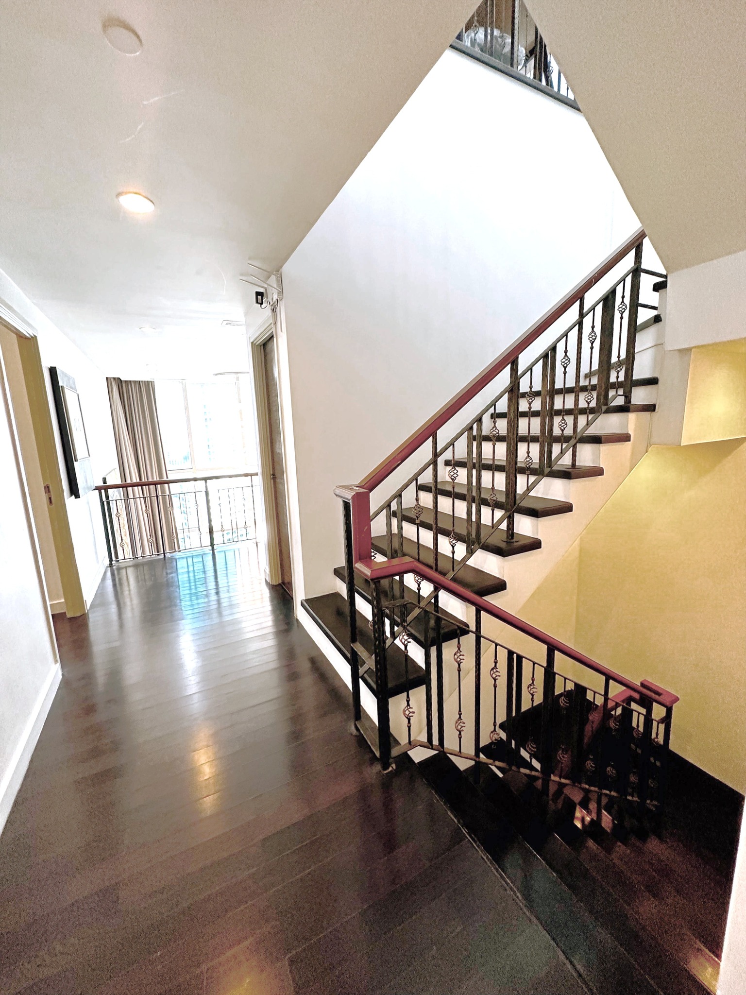 Three Bed Room Apartment For Rent