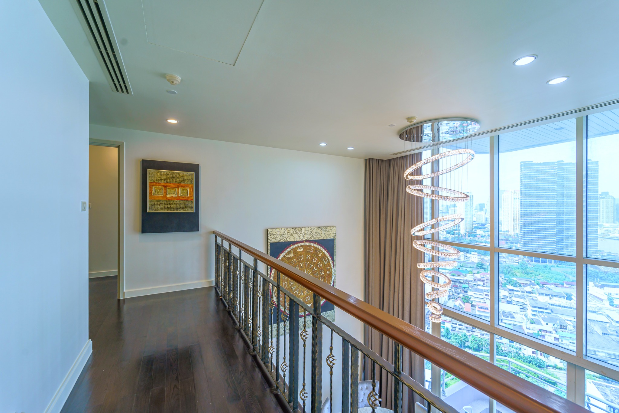 Three Bed Room Apartment For Rent